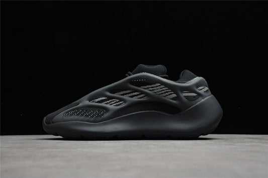 Adidas Yeezy 700