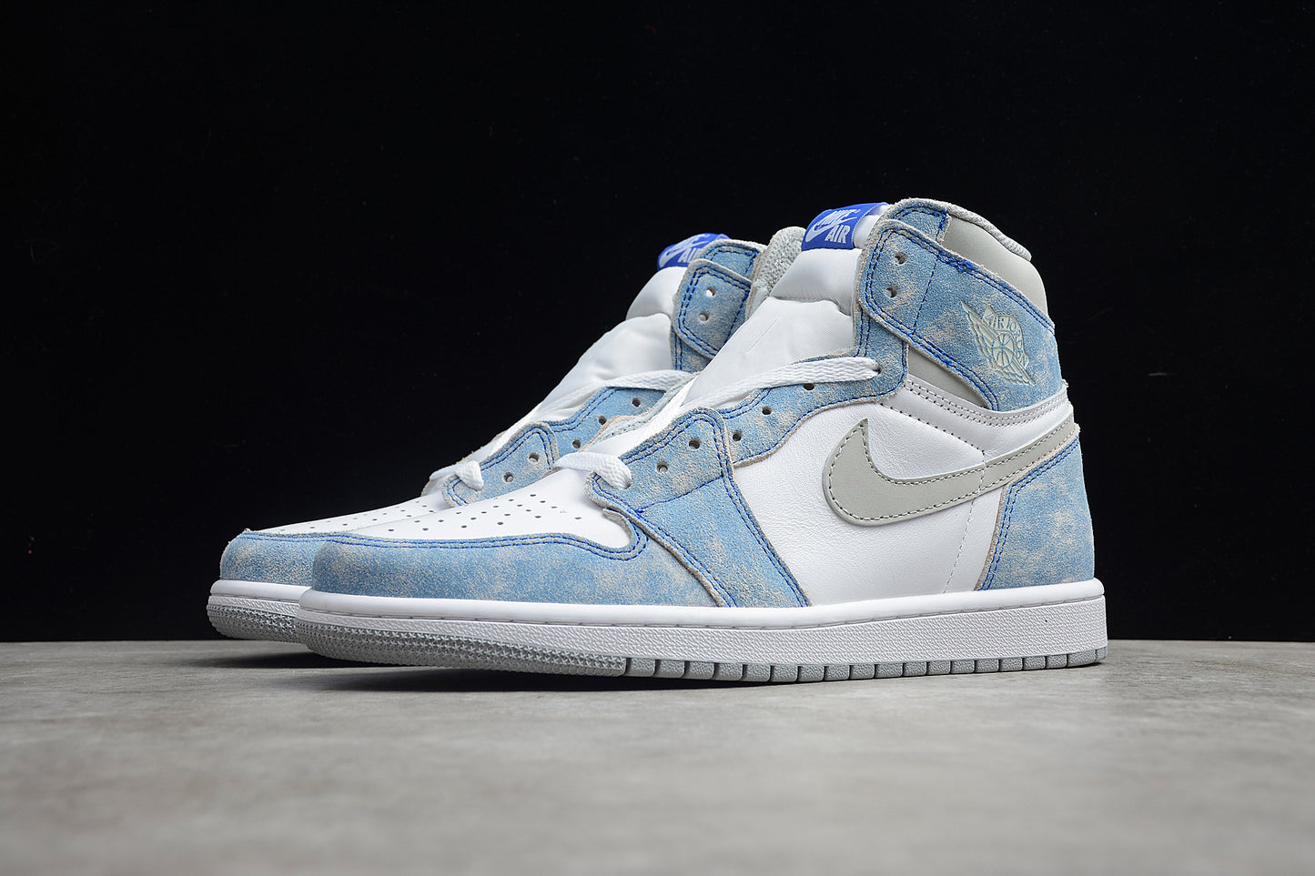 Nike Air Jordan 1