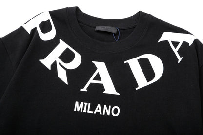 Camiseta Prada