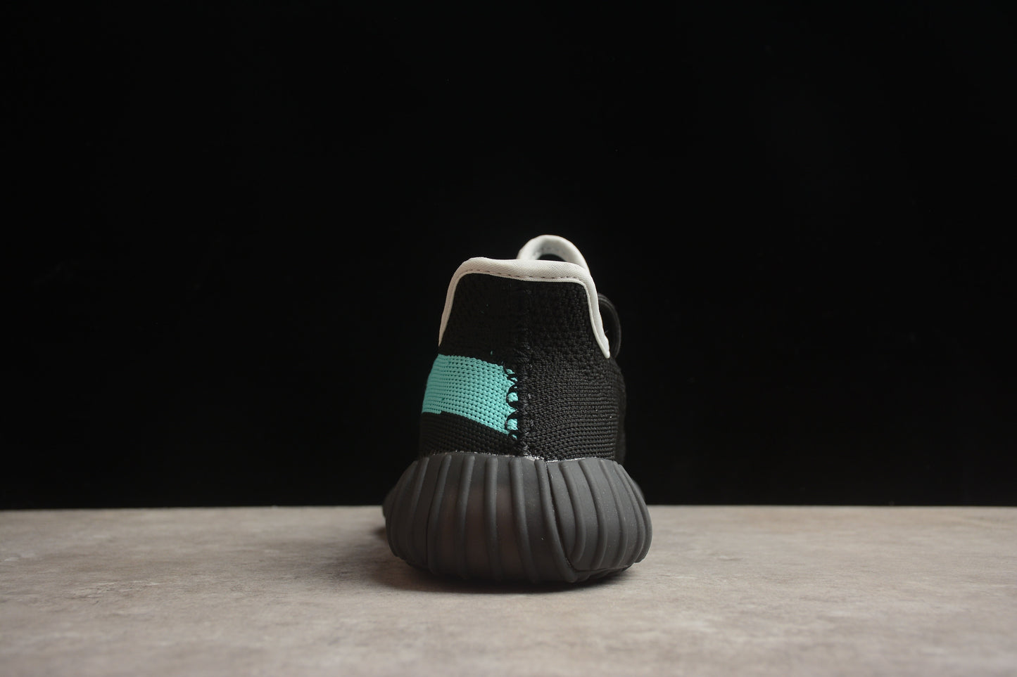 Adidas Yeezy 350